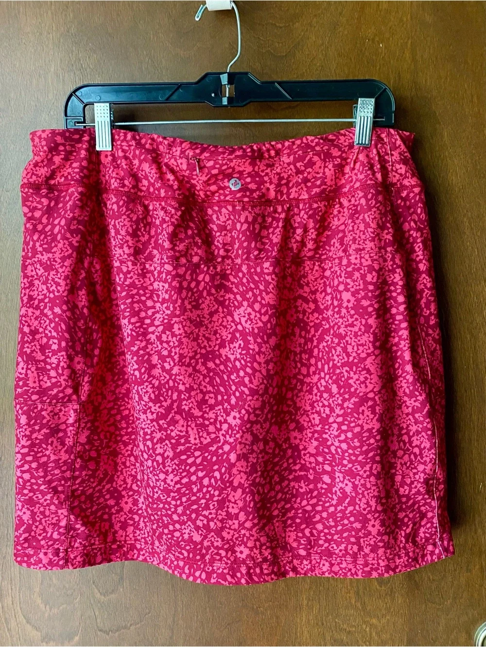 Jockey Red & Pink Floral Printed Skort Size XL, Zippered Pockets - Picture 2 of 12